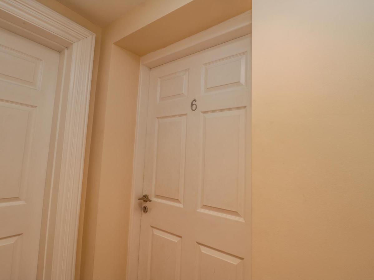 Apartment 6 ウィットビー エクステリア 写真
